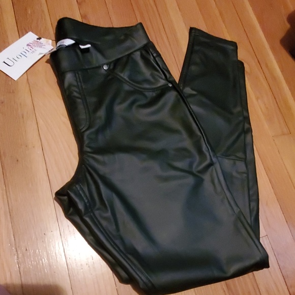 utopia by Hue Pants - Utopia by hue faux leather skinnys